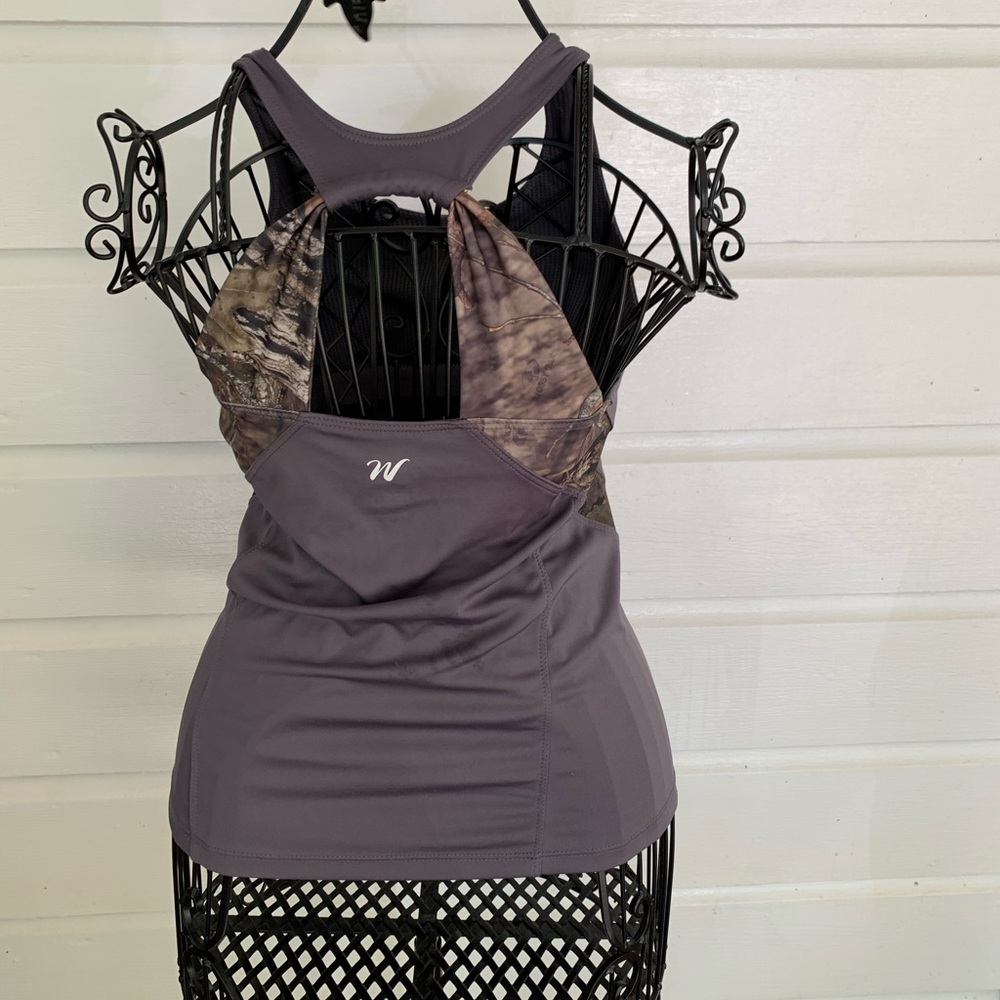 Camouflage athletic top